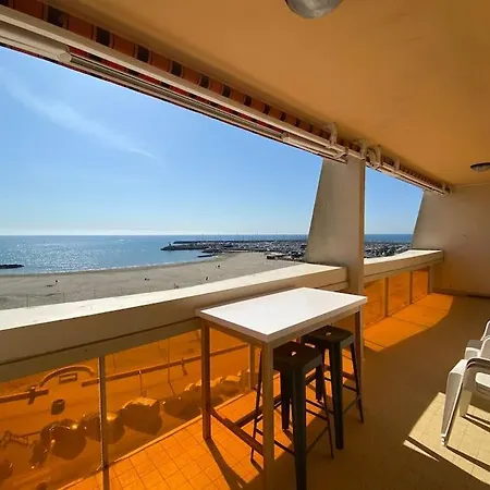 Apt With Terrace & Sea View In Appartement *