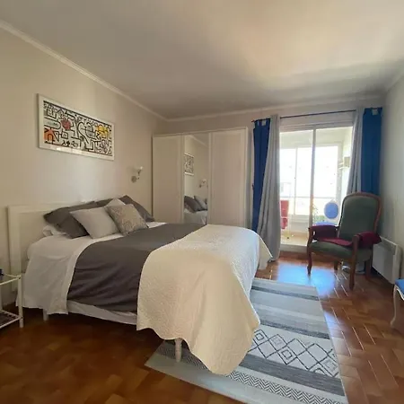 Apt With Terrace & Sea View In *